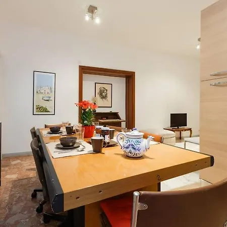 Апартаменты St.peter/vatican New Spacious 3bedrooms Рим